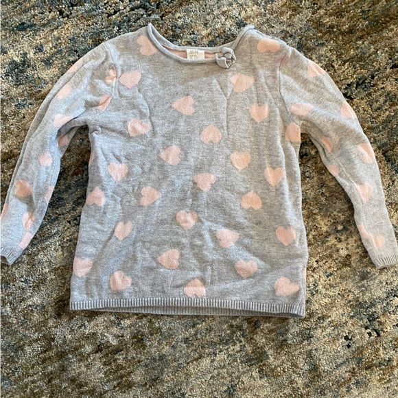 H&M Kids Gray Sweater with Pink Hearts - Picture 1 of 1